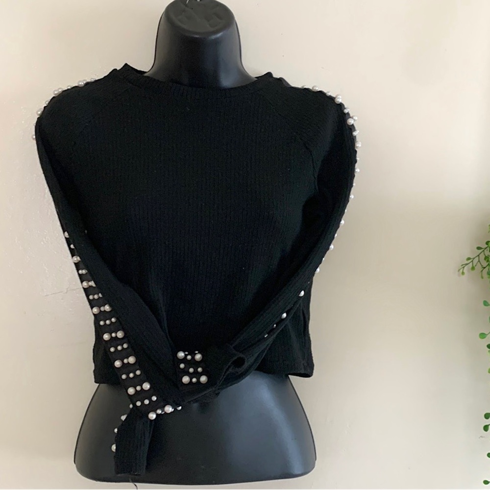 Pearl Cropped Top